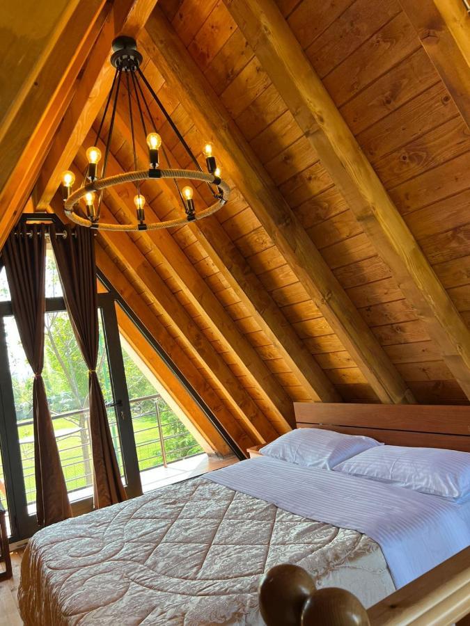 Windmill Gesthouse & Grill Camping Shkodër